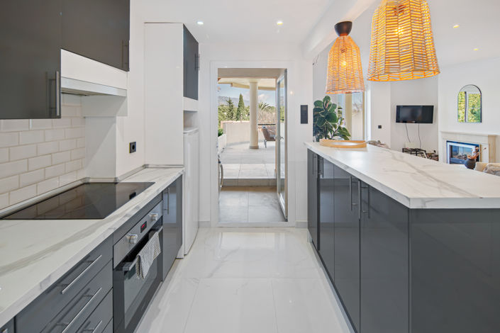 Image No.9-2 Bed Duplex for sale