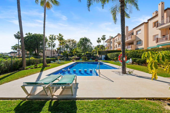 Image No.14-3 Bed Property for sale