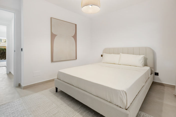 Image No.14-3 Bed Apartment for sale