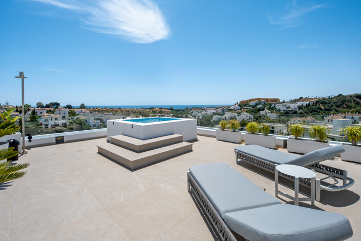 Image No.12-6 Bed Villa for sale