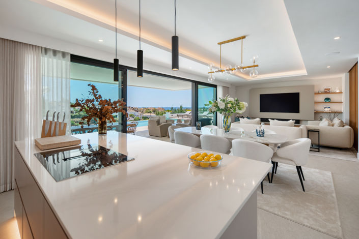 Image No.4-6 Bed Villa for sale