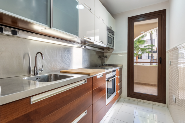 Image No.8-2 Bed Apartment for sale