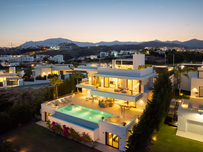 Image No.44-6 Bed Villa for sale