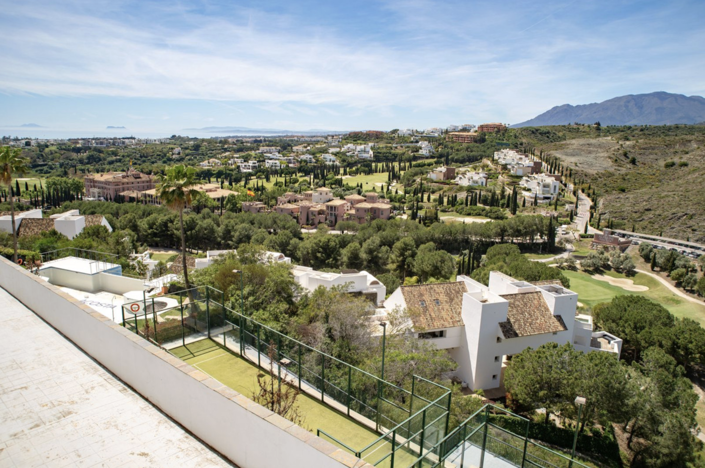 Image No.9-3 Bed Apartment for sale