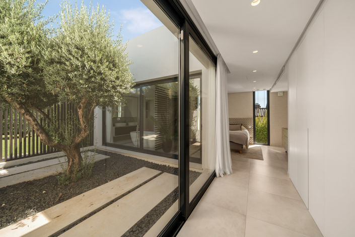Image No.18-5 Bed Villa for sale