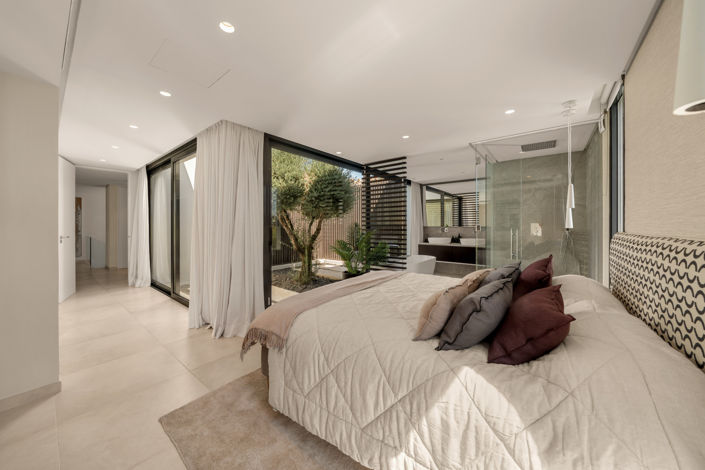 Image No.21-5 Bed Villa for sale