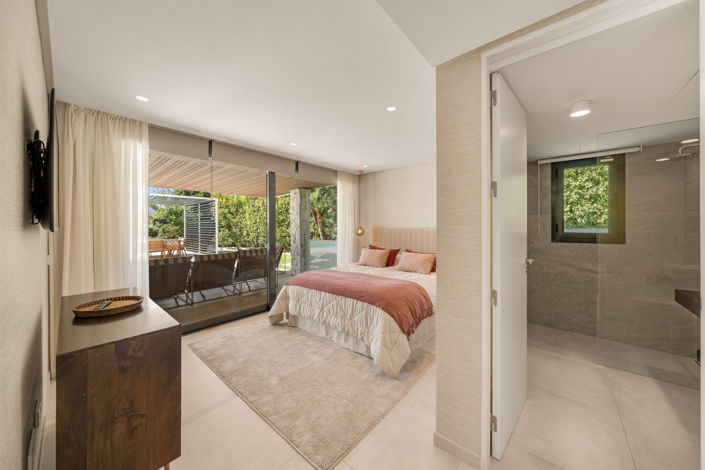 Image No.34-5 Bed Villa for sale