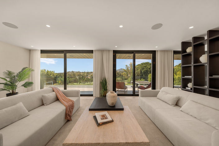 Image No.4-5 Bed Villa for sale