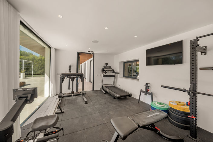 Image No.43-5 Bed Villa for sale