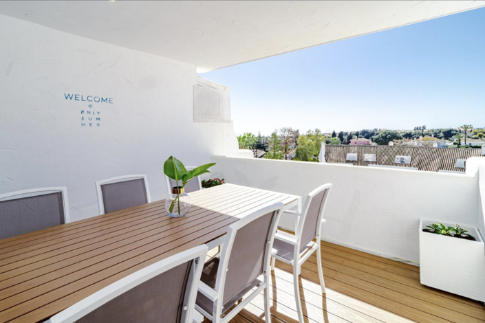 Image No.11-3 Bed Property for sale