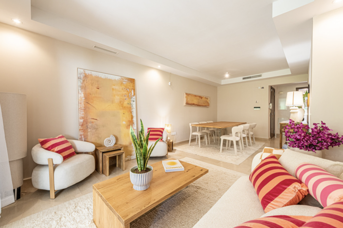 Image No.8-2 Bed Property for sale