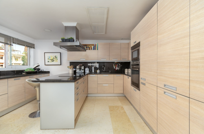 Image No.10-3 Bed Apartment for sale