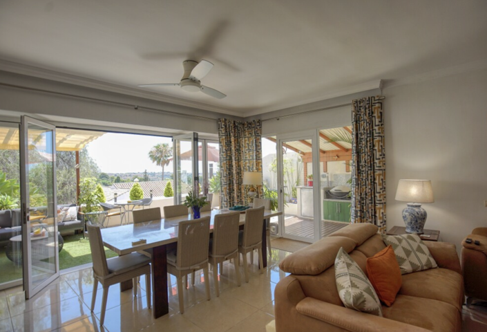 Image No.4-4 Bed Townhouse for sale