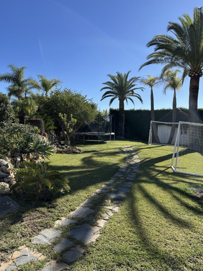 Image No.4-4 Bed Villa for sale