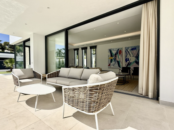 Image No.10-6 Bed Villa for sale