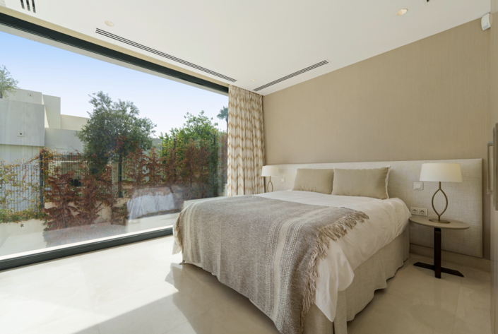 Image No.18-5 Bed Villa for sale