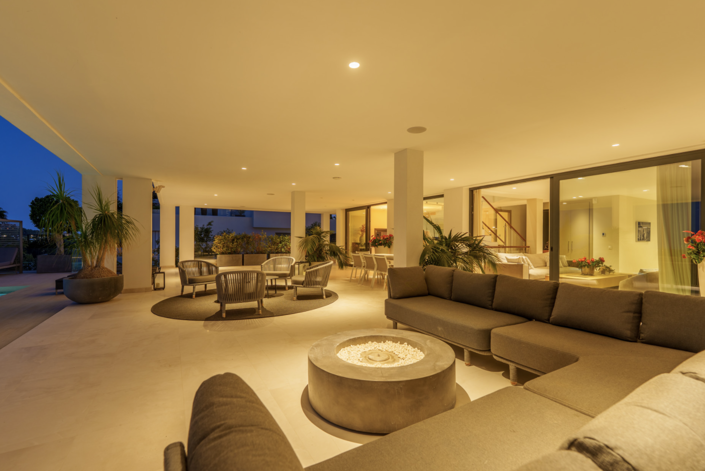 Image No.26-5 Bed Villa for sale