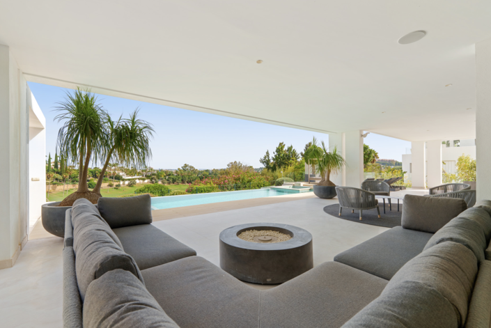 Image No.3-5 Bed Villa for sale