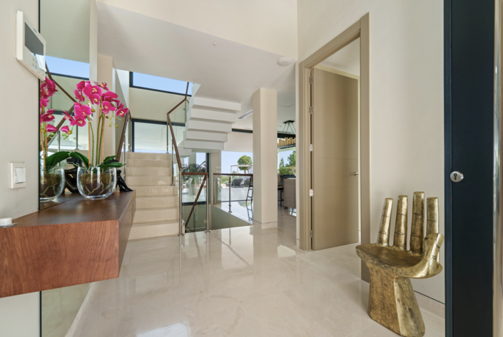 Image No.30-5 Bed Villa for sale