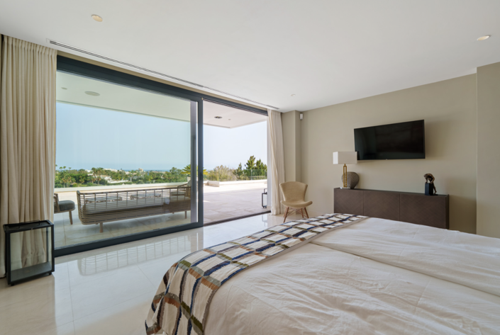 Image No.33-5 Bed Villa for sale