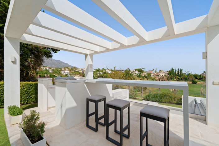 Image No.48-5 Bed Villa for sale