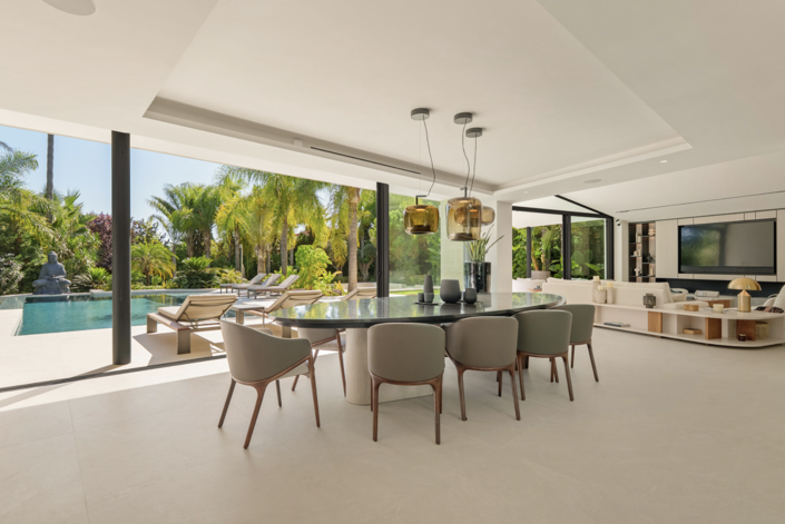 Image No.45-5 Bed Villa for sale