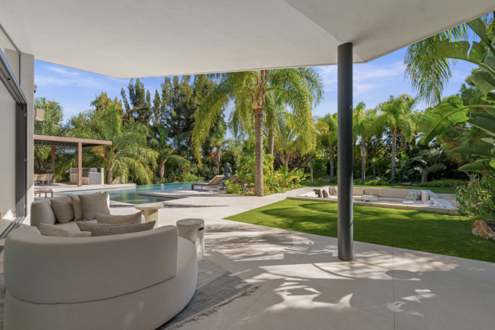 Image No.48-5 Bed Villa for sale