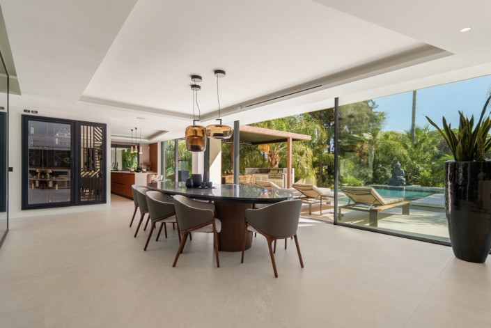 Image No.5-5 Bed Villa for sale