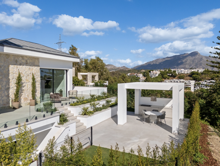 Image No.36-5 Bed Villa for sale