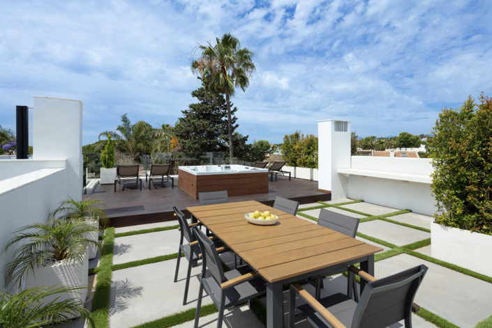 Image No.8-5 Bed Villa for sale