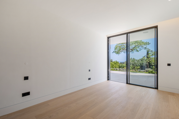 Image No.34-6 Bed Villa for sale