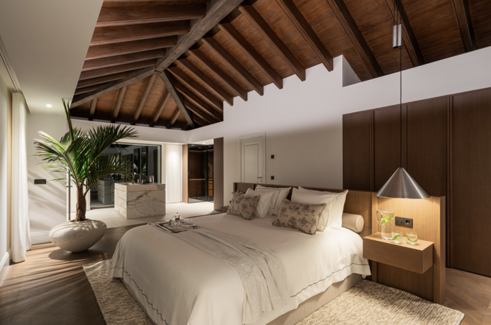 Image No.18-6 Bed Villa for sale