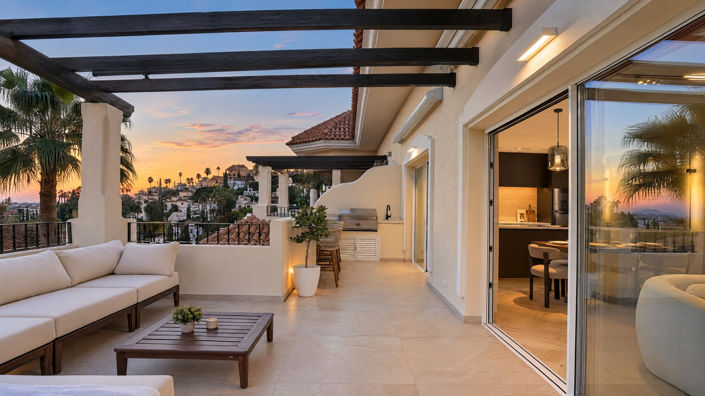 Image No.32-3 Bed Property for sale