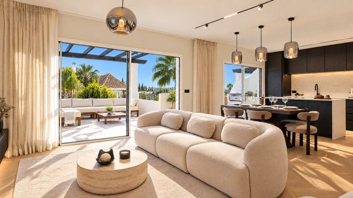 Image No.49-3 Bed Property for sale