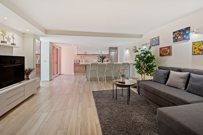 Image No.41-5 Bed Townhouse for sale