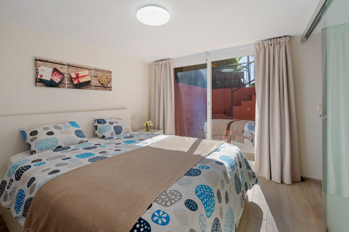 Image No.46-5 Bed Townhouse for sale