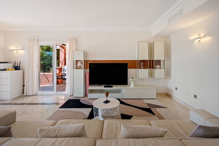 Image No.7-5 Bed Townhouse for sale