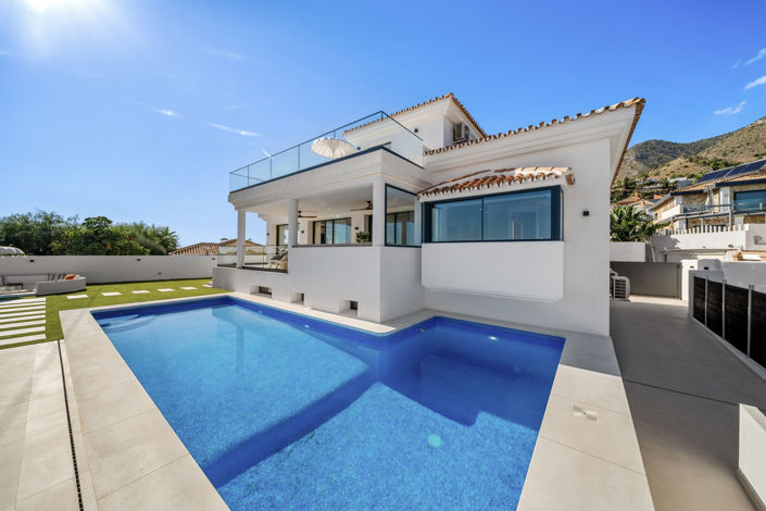 Image No.45-5 Bed Villa for sale
