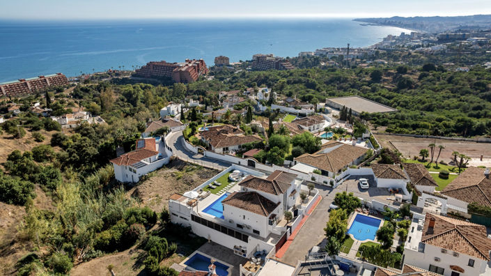 Image No.48-5 Bed Villa for sale