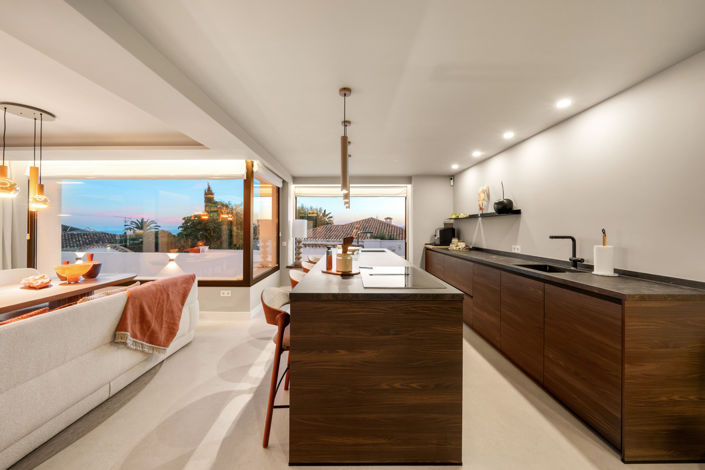 Image No.49-5 Bed Villa for sale