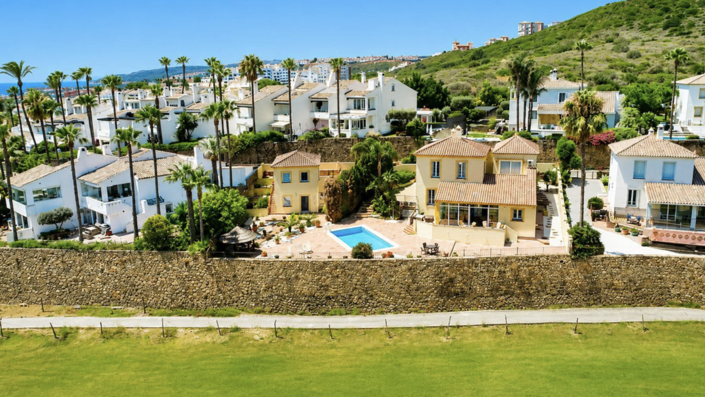 Image No.41-5 Bed Villa for sale