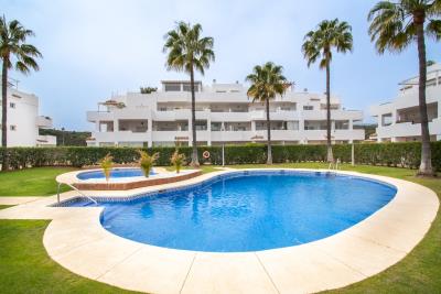 duplex-penthouse-Lunymar-Resina-Golf-New-Golden-Mile-Estepona-Marbella--32-