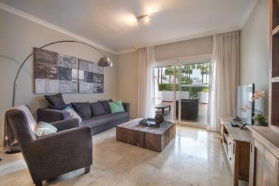 Ground-floor-apartment-Lunymar-Golf-New-Golden-Mile-Estepona-Marbella--12-