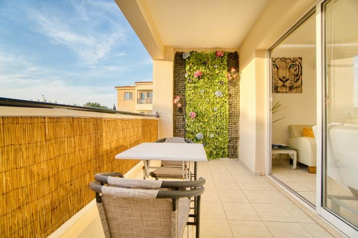 Image No.2-Appartement de 2 chambres à vendre à Chlorakas