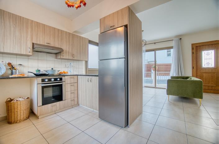 Image No.12-2 Bed Villa / Detached for sale