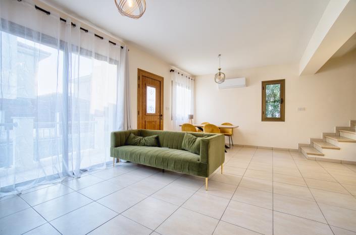 Image No.10-2 Bed Villa / Detached for sale