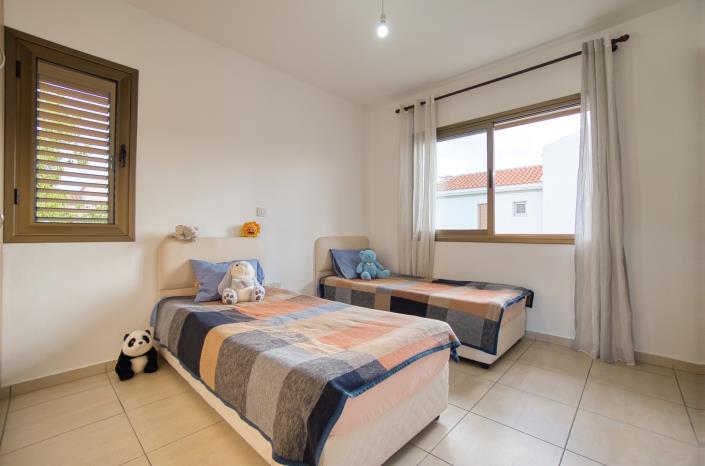 Image No.16-2 Bed Villa / Detached for sale