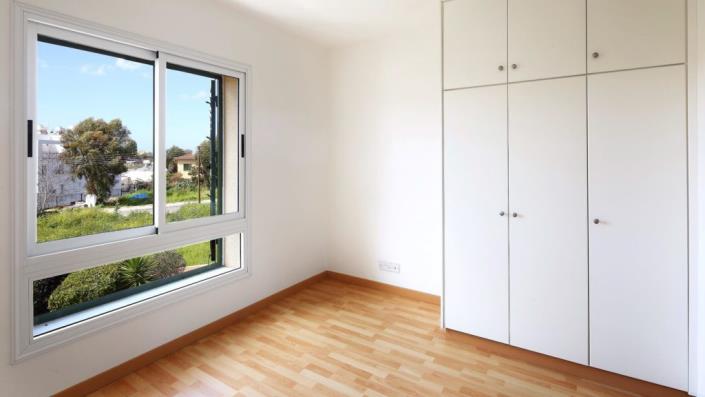 Image No.5-2 Bed Townhouse for sale