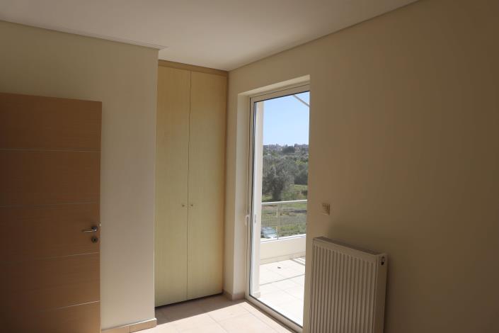 Image No.12-3 Bed Semi-Detached for sale