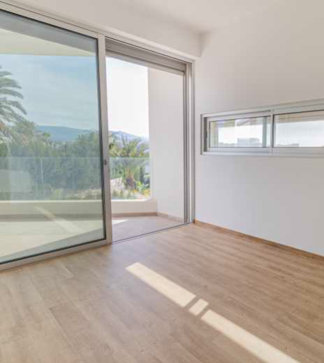 Image No.7-4 Bed Villa / Detached for sale